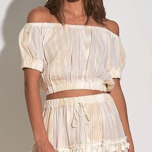 NEW RARE Elan shimmer crop top